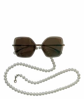 CHANEL Солнцезащитные очки