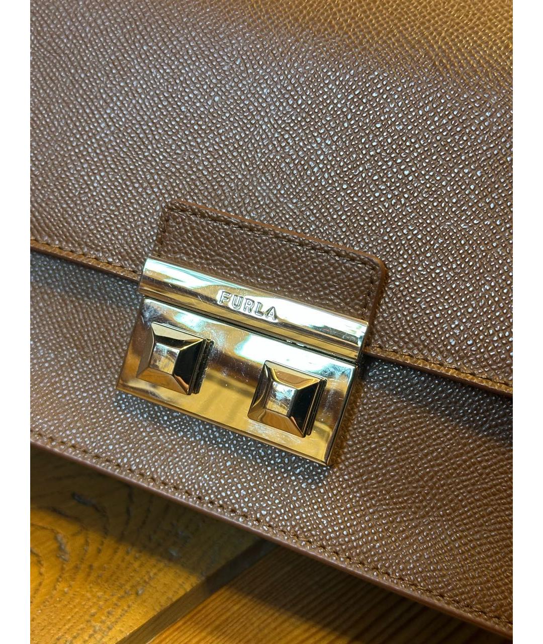 FURLA Коричневая кожаная сумка через плечо, фото 5