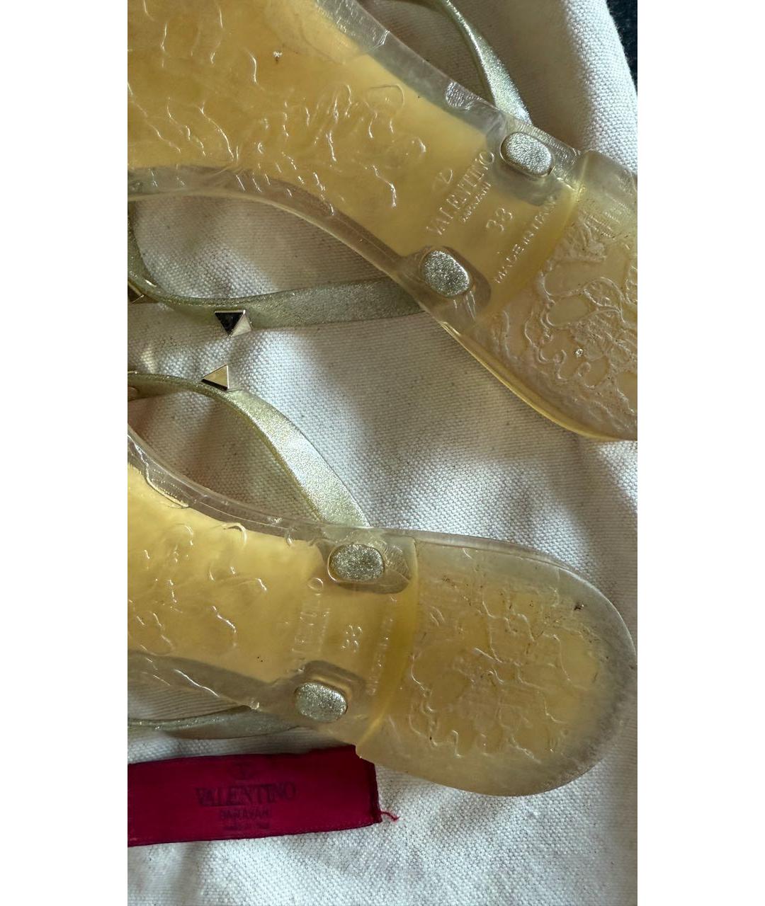 VALENTINO Золотые шлепанцы, фото 5