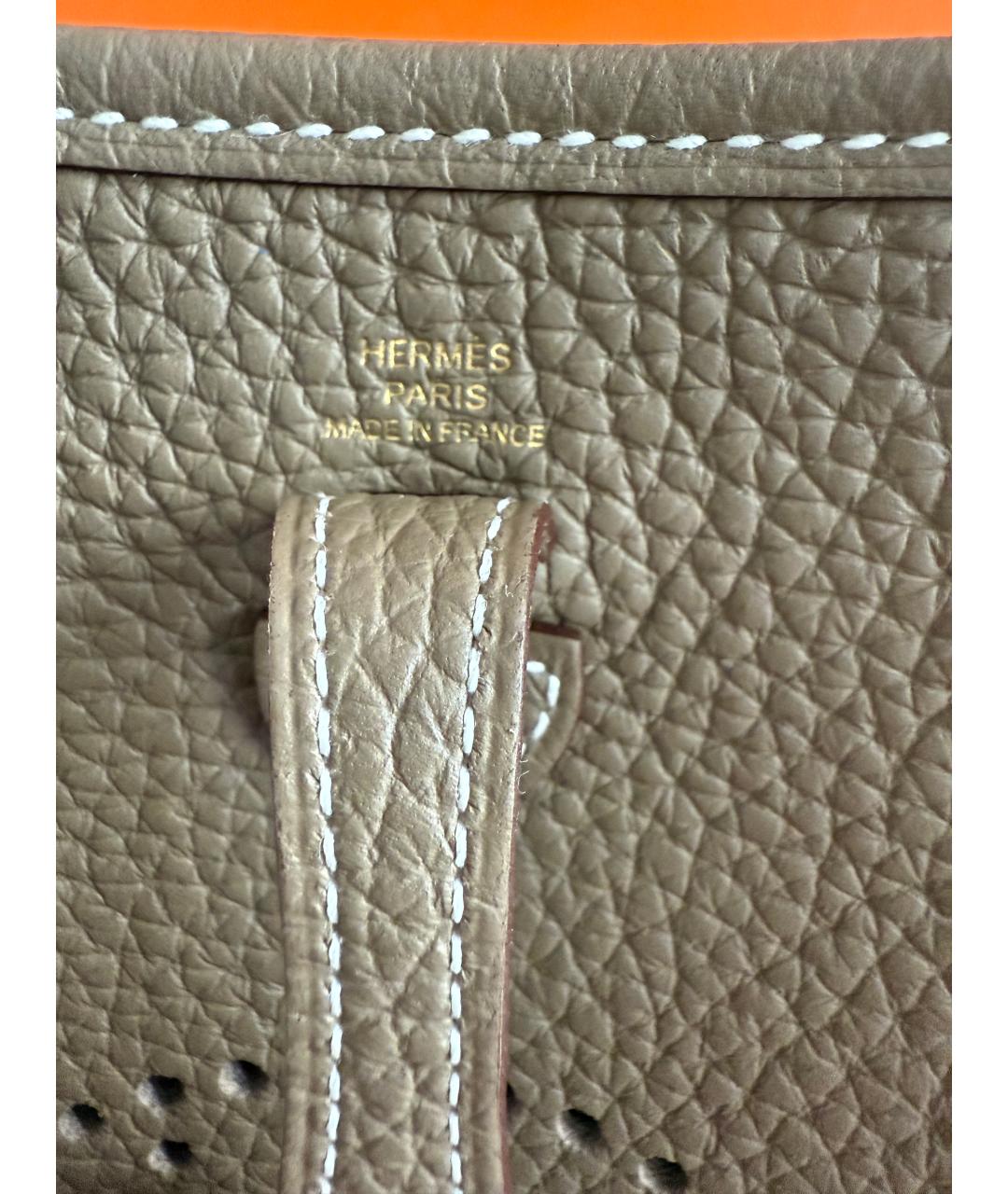 HERMES Бежевая кожаная сумка через плечо, фото 2