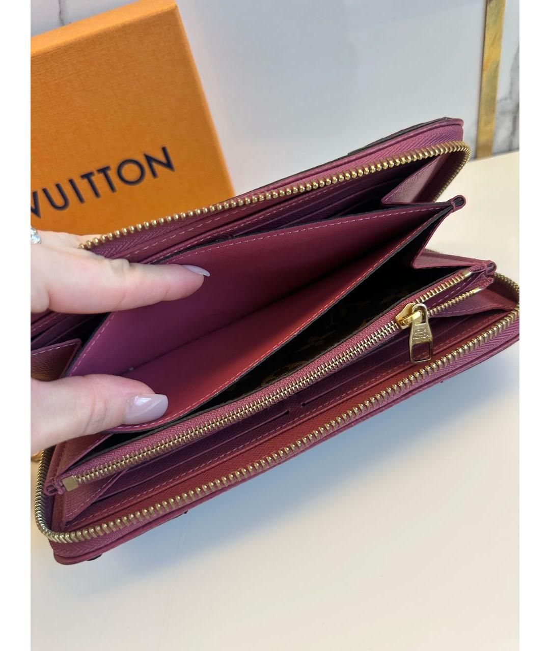 LOUIS VUITTON Коричневый кошелек, фото 5