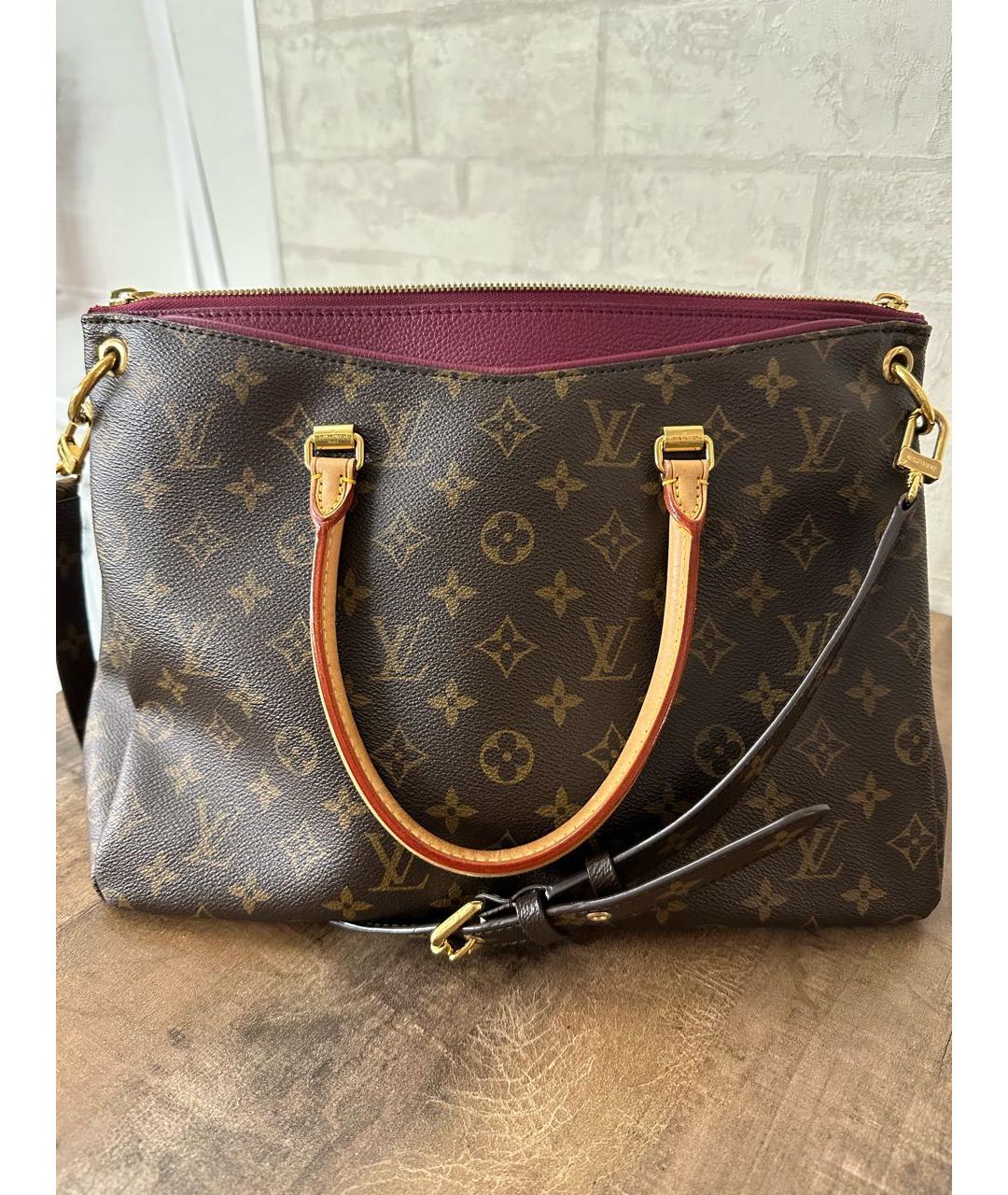LOUIS VUITTON Коричневая сумка с короткими ручками, фото 5