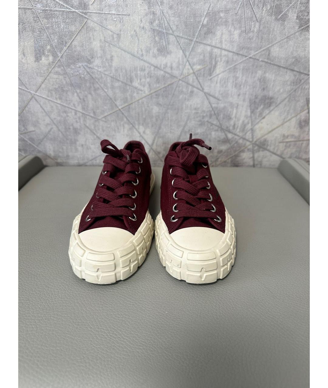 PRADA Бордовые текстильные кеды, фото 2