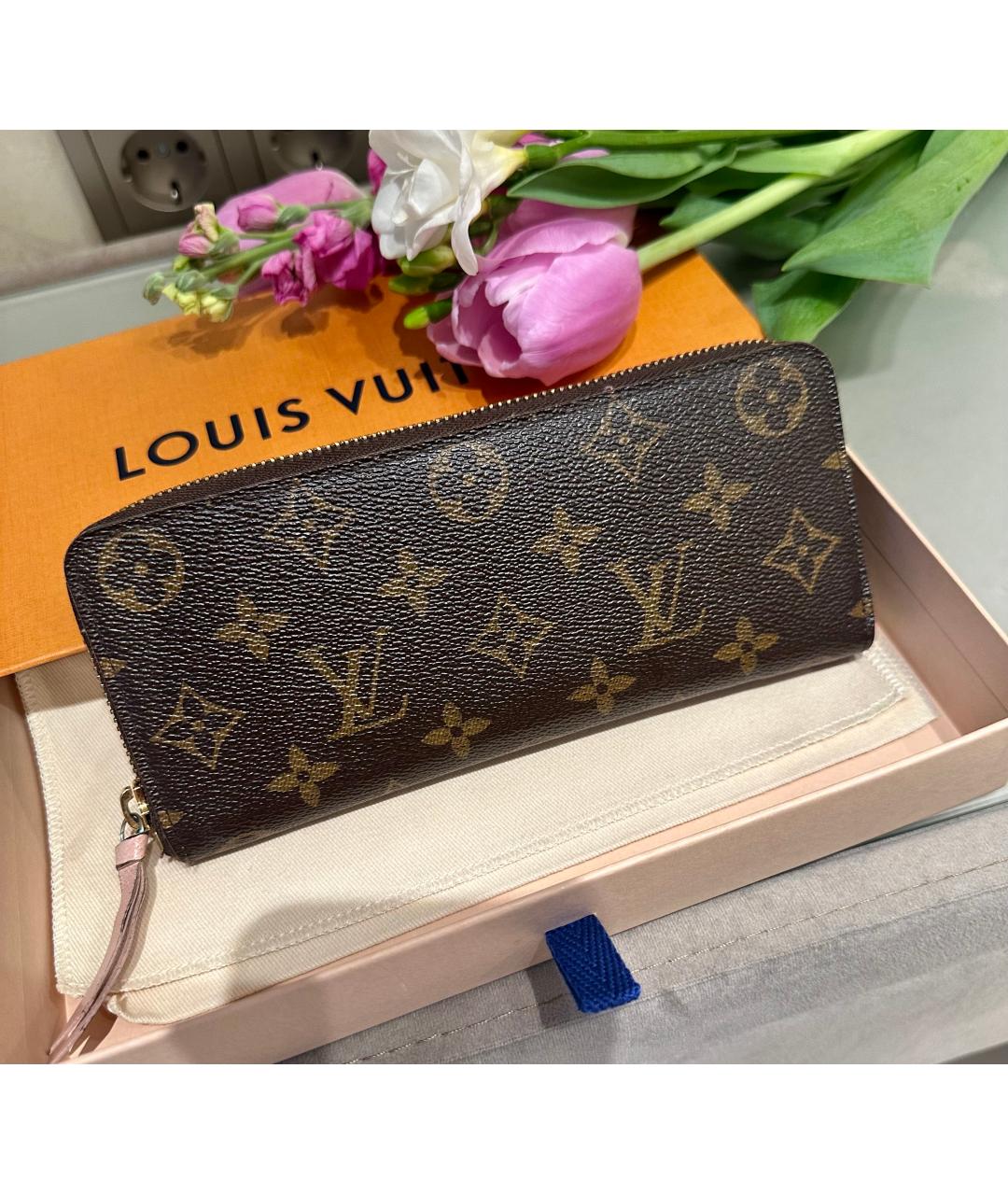 LOUIS VUITTON Коричневый кошелек, фото 5