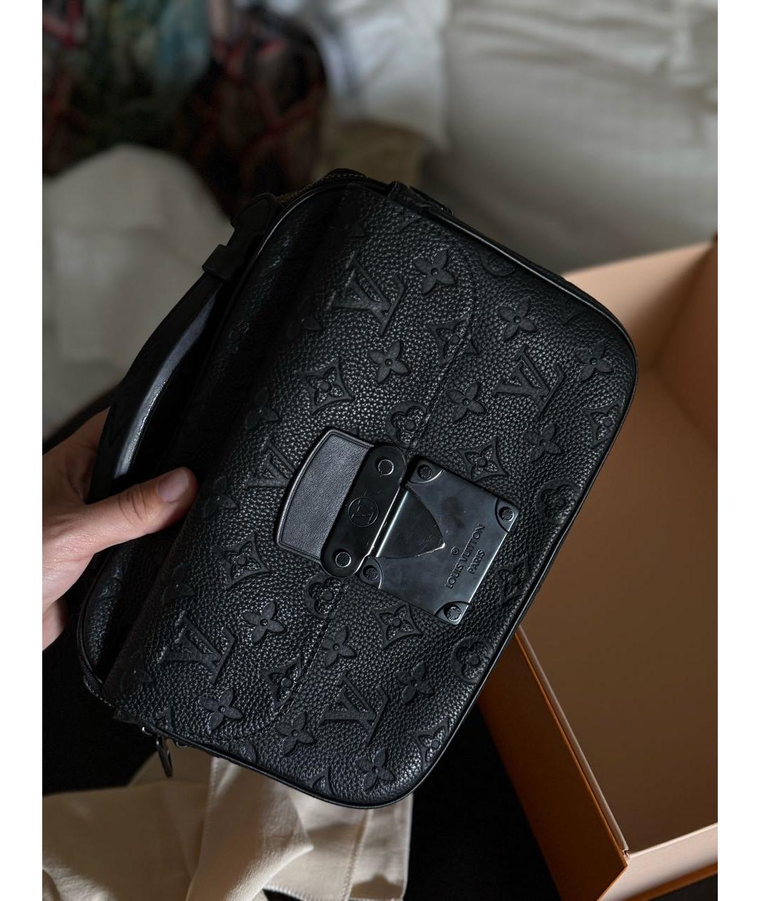 LOUIS VUITTON Черная кожаная барсетка, фото 9