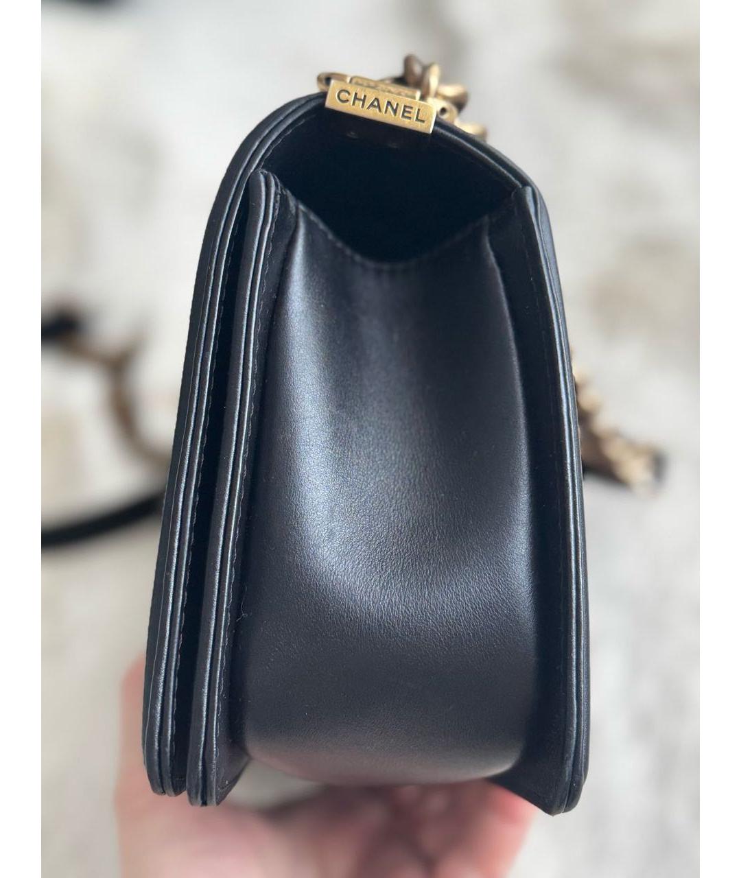 CHANEL Черная кожаная сумка через плечо, фото 2
