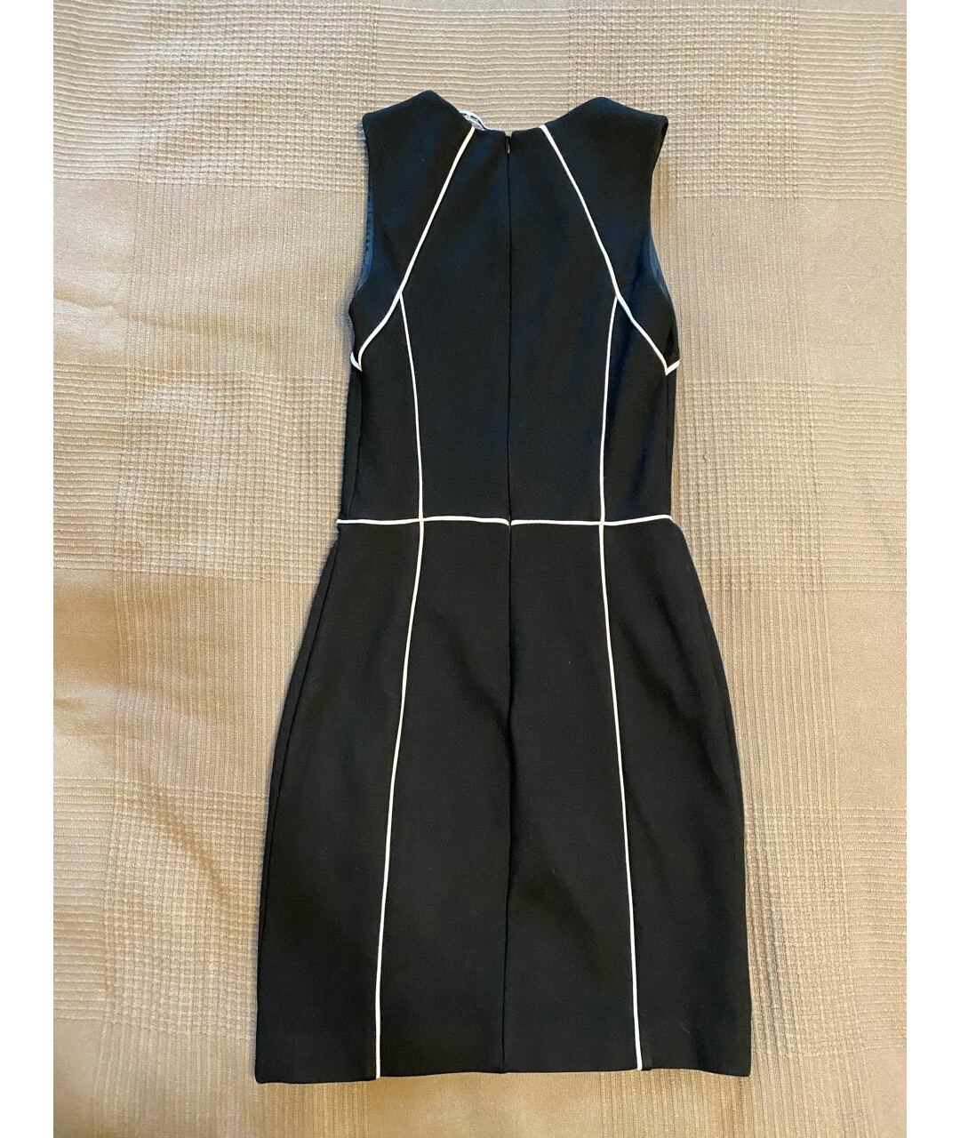 CALVIN KLEIN Черное вискозное повседневное платье, фото 2
