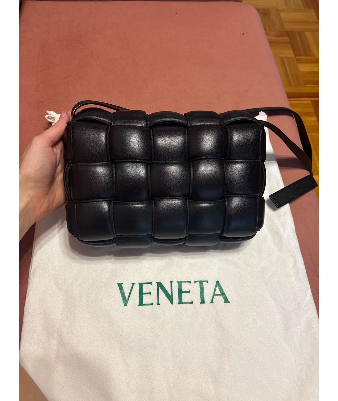 BOTTEGA VENETA Черная кожаная сумка через плечо, фото 3