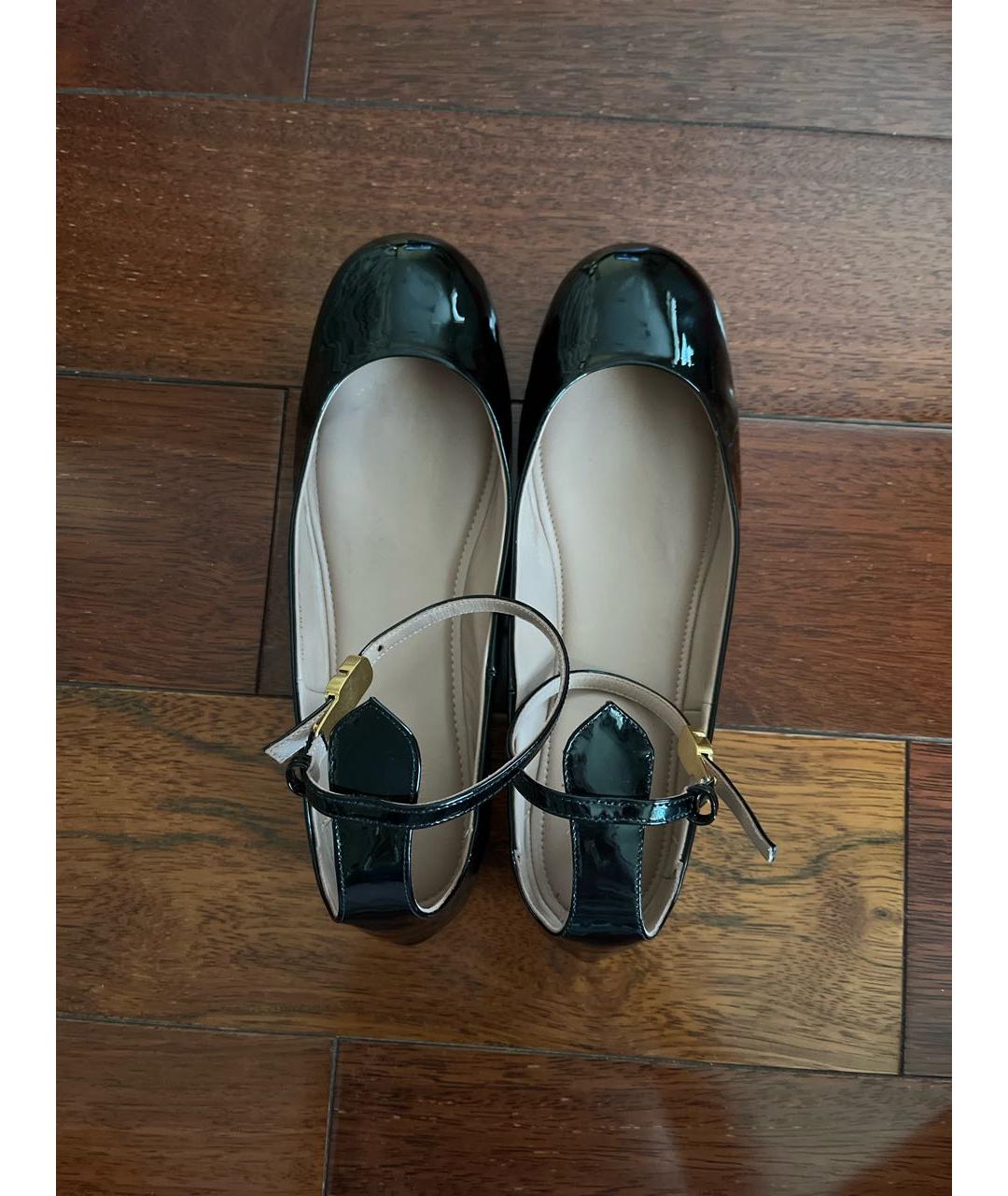 VALENTINO Черные балетки из лакированной кожи, фото 3