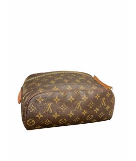 LOUIS VUITTON Косметичка