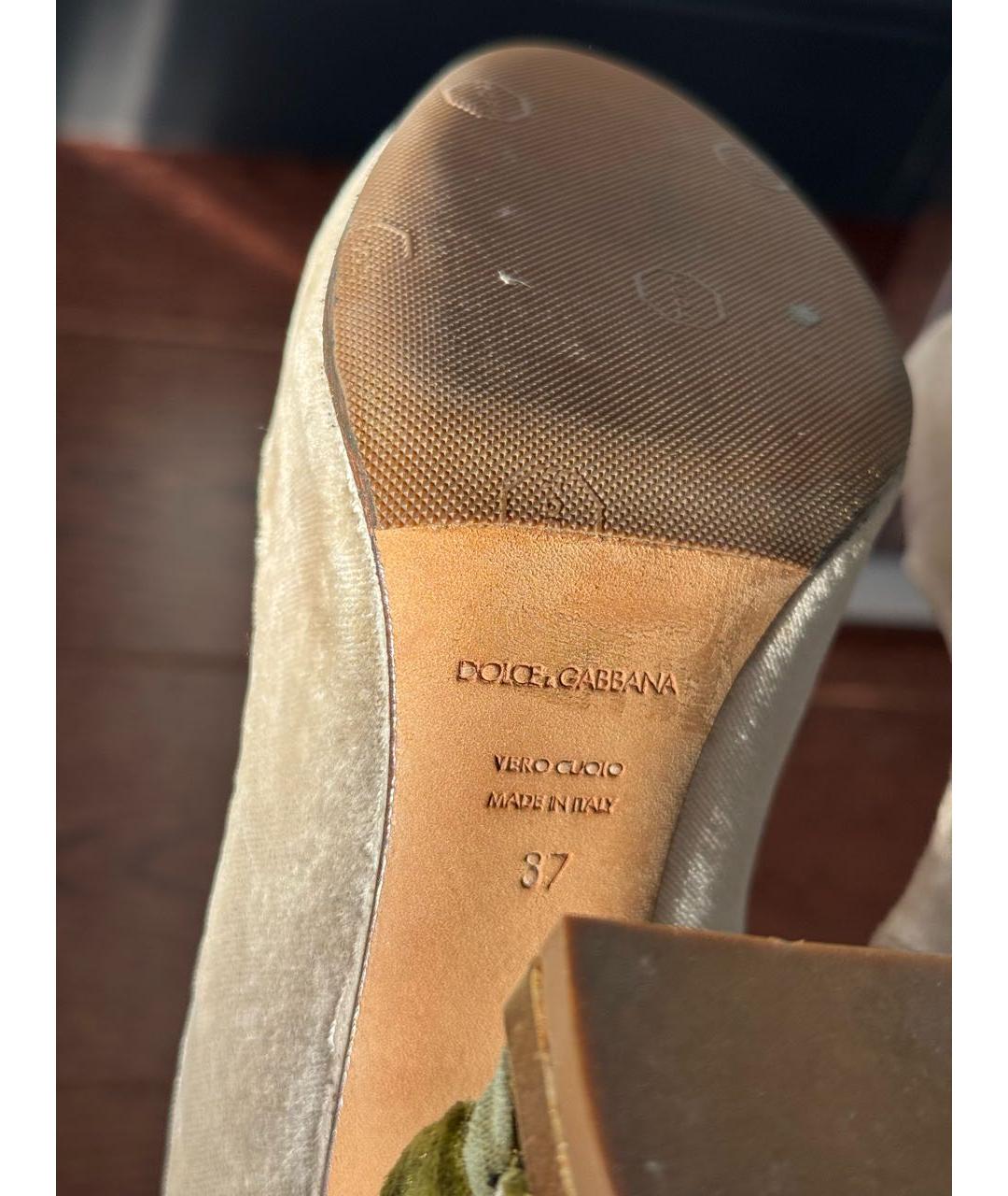 DOLCE&GABBANA Бежевые бархатные туфли, фото 5