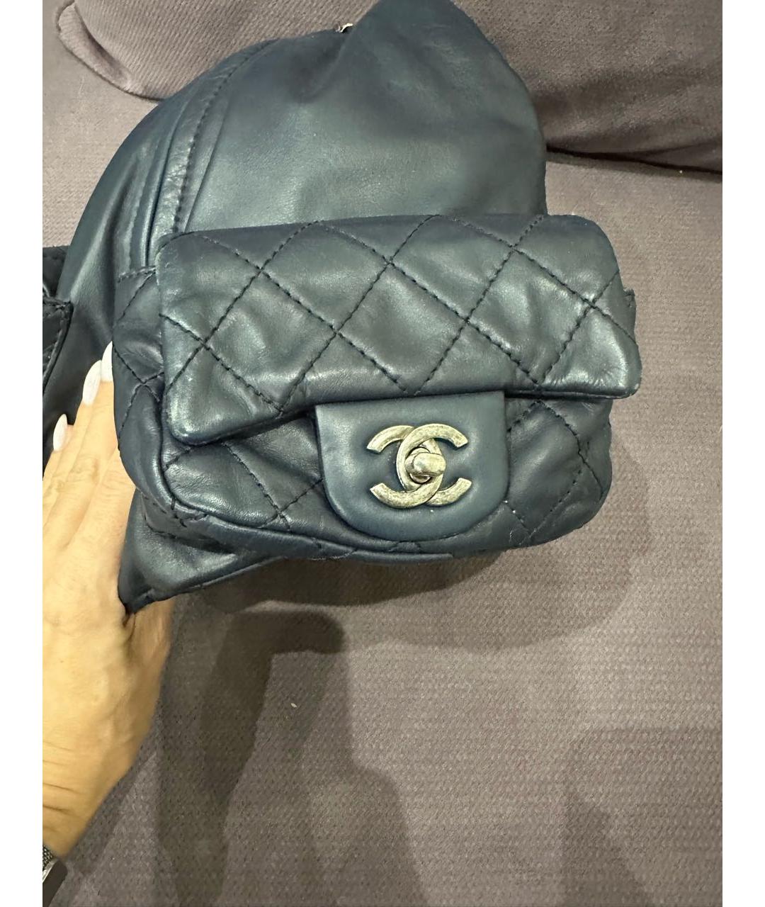 CHANEL Темно-синий кожаный рюкзак, фото 4