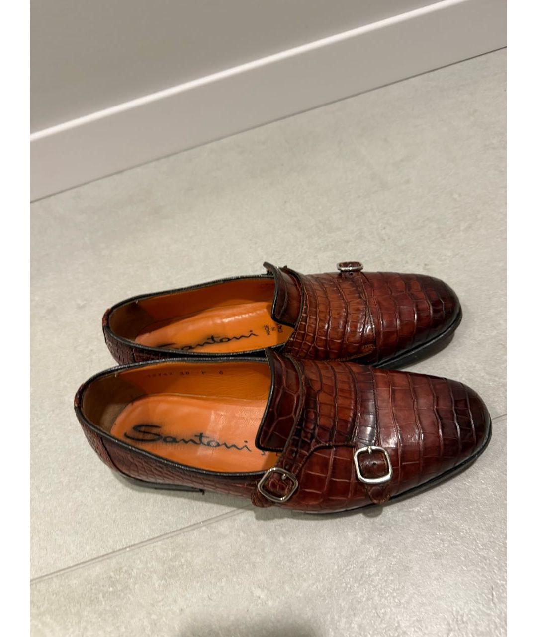 SANTONI Коричневые лоферы из экзотической кожи, фото 2