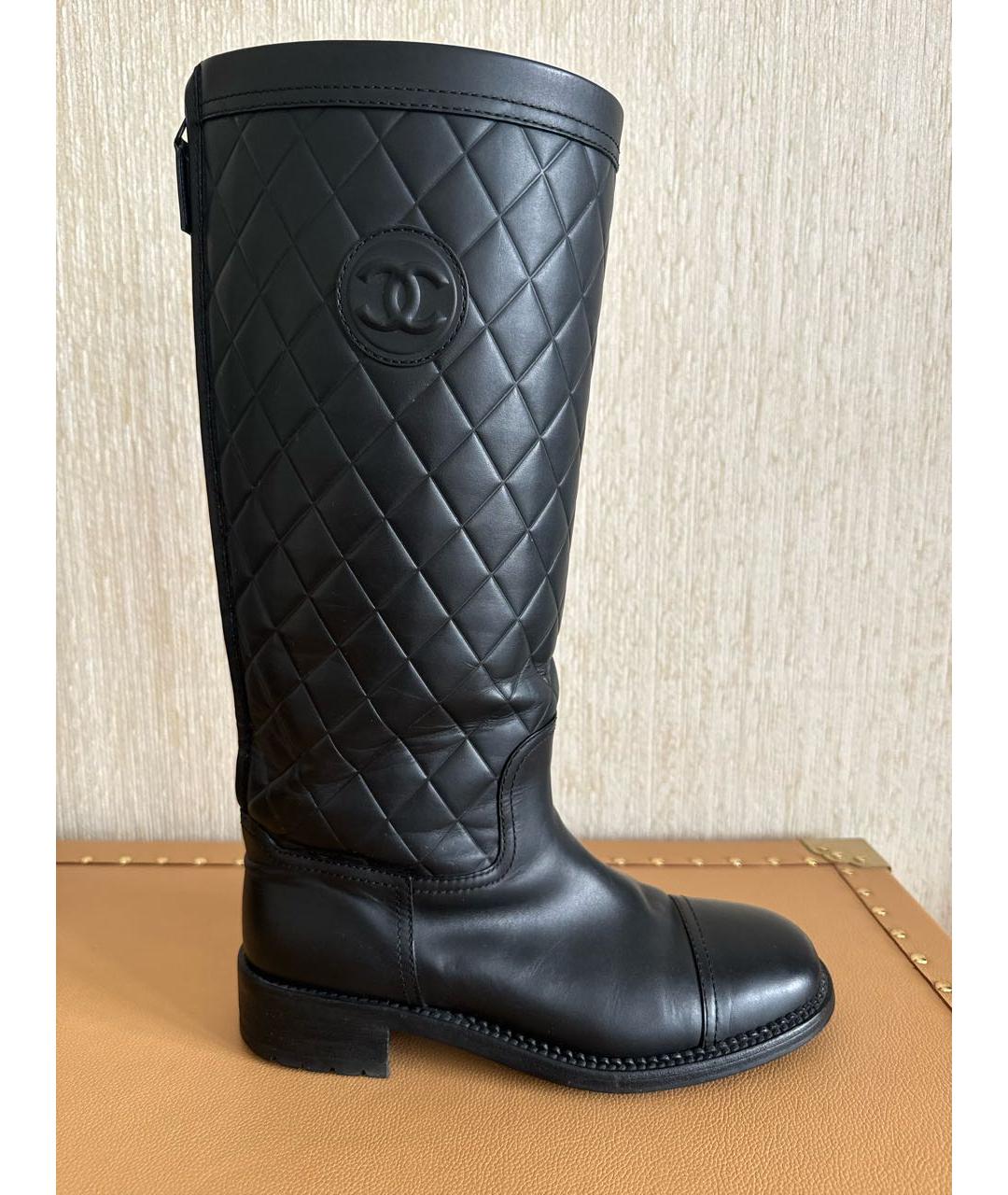 CHANEL Черные кожаные сапоги, фото 7