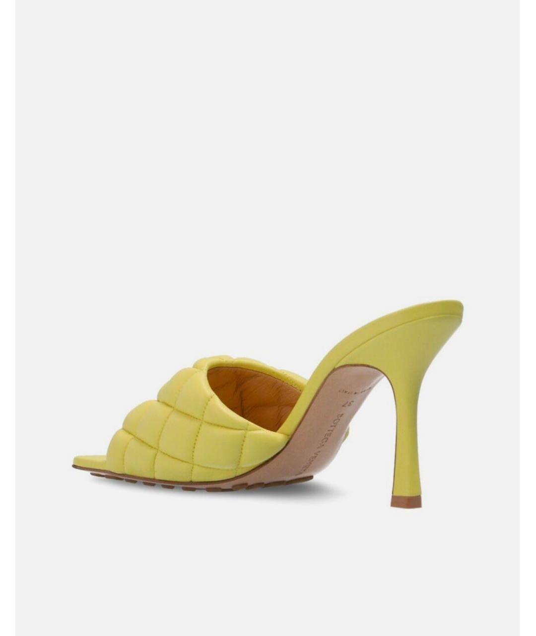BOTTEGA VENETA Желтые кожаные мюли, фото 3