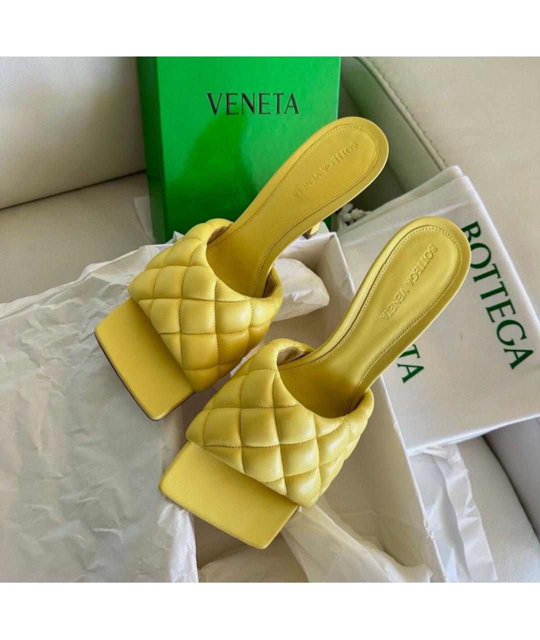 BOTTEGA VENETA Желтые кожаные мюли, фото 6