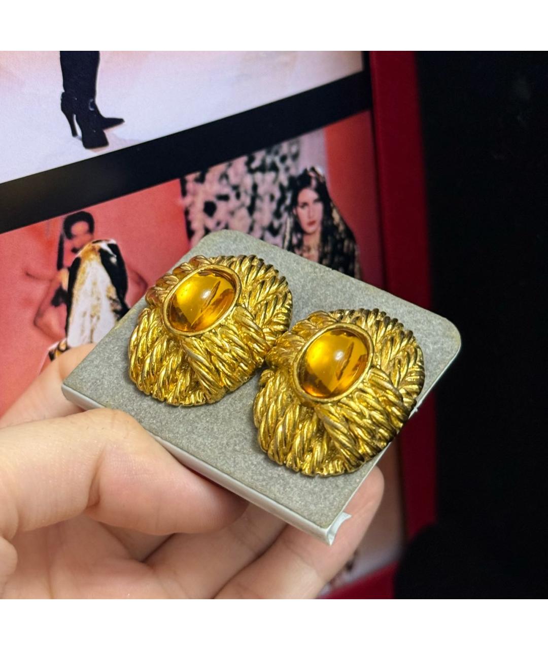 BALENCIAGA Золотые клипсы, фото 2