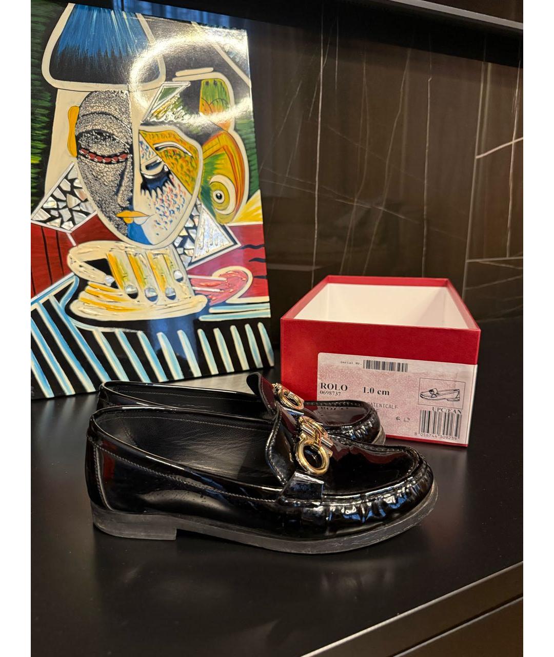 FERRAGAMO Черные лоферы из лакированной кожи, фото 3