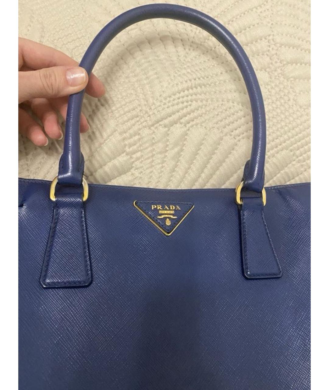 PRADA Темно-синяя кожаная сумка с короткими ручками, фото 3