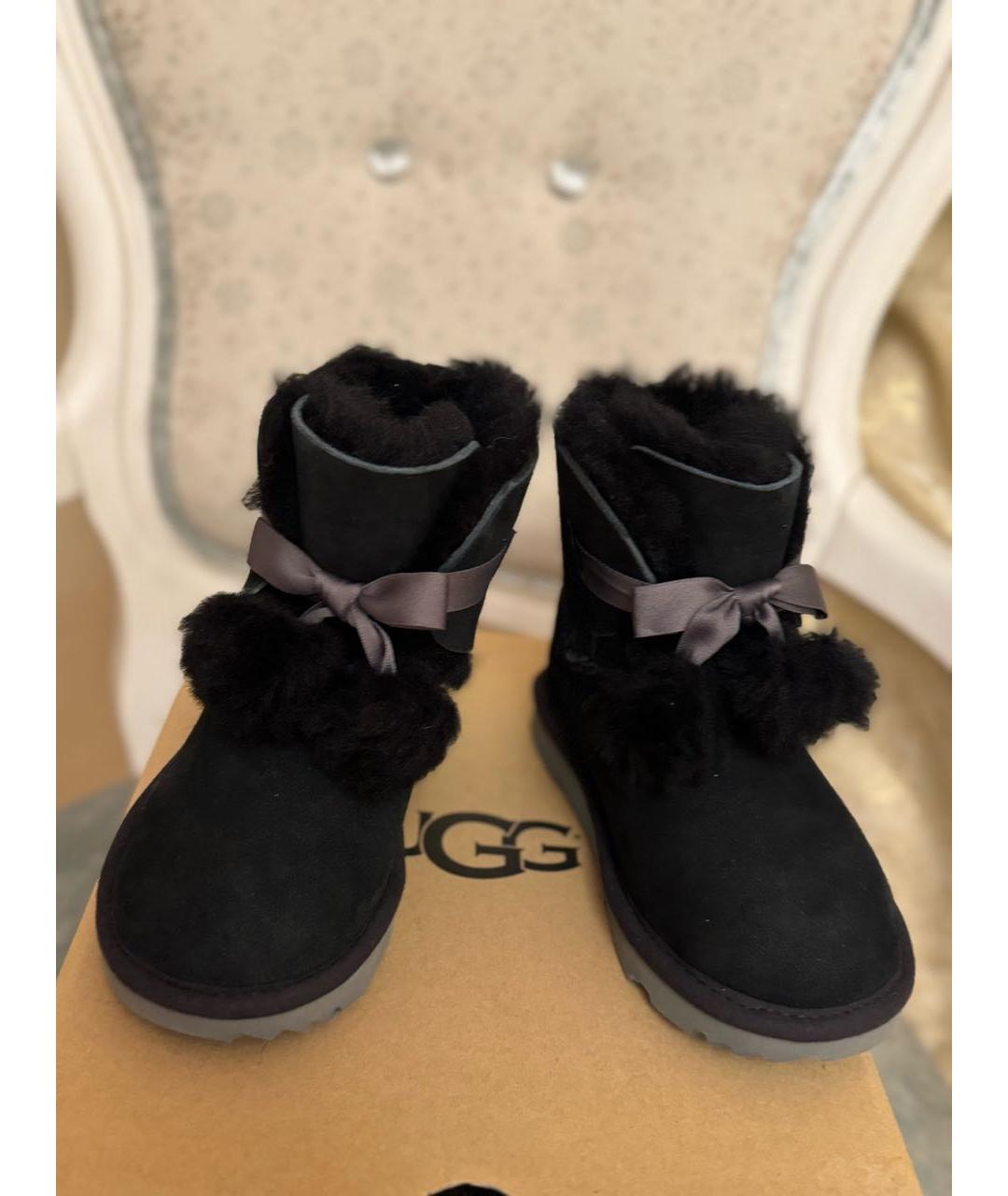 UGG AUSTRALIA Черные замшевые ботинки, фото 2