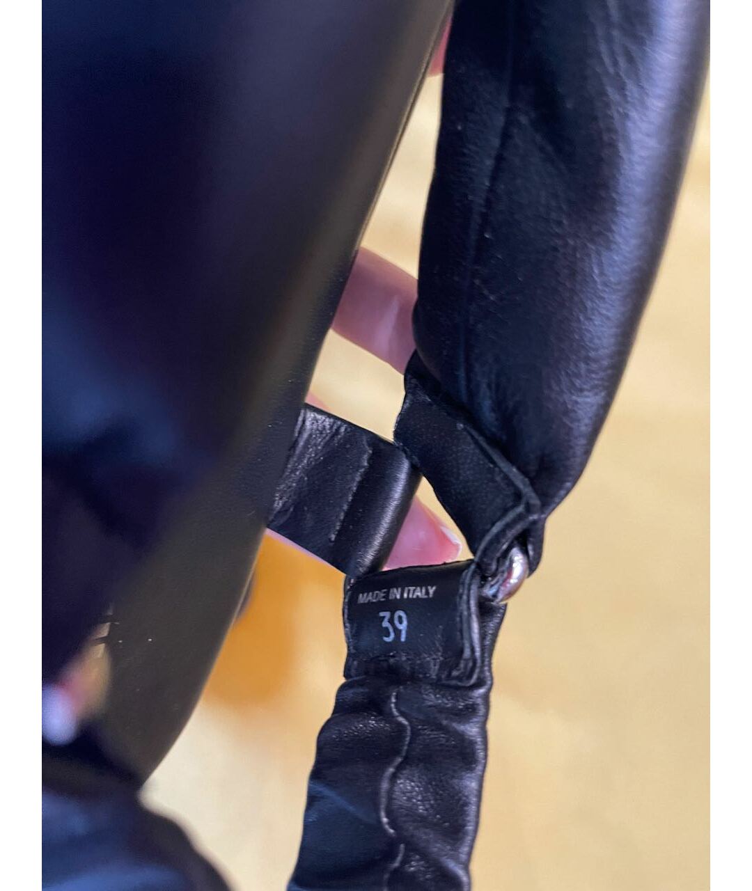 MIU MIU Черные кожаные сандалии, фото 3