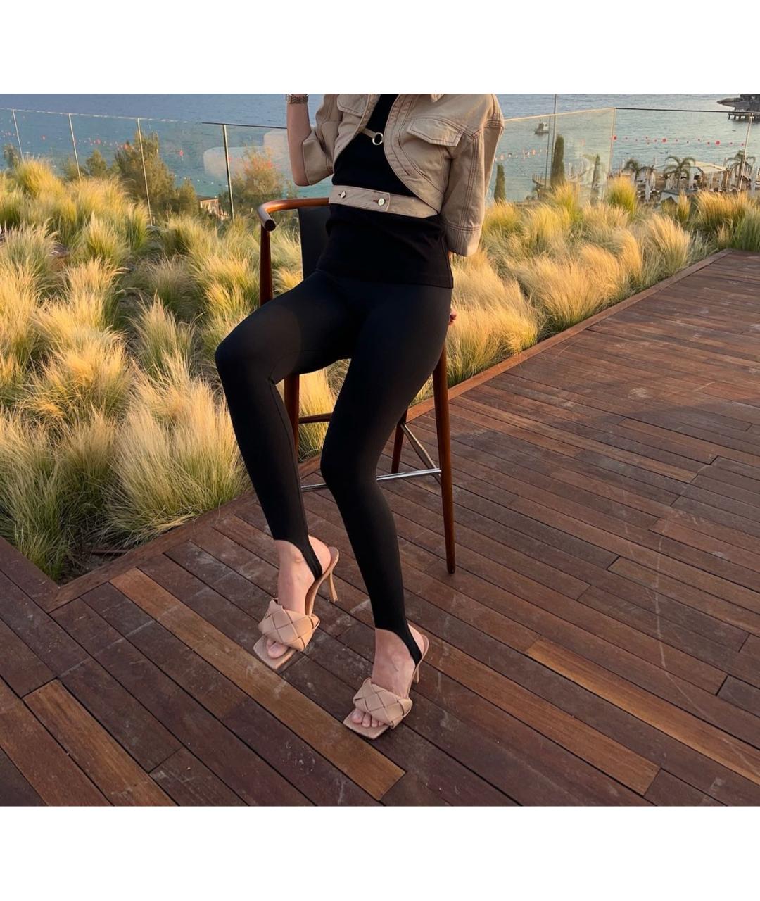 BOTTEGA VENETA Бежевые кожаные босоножки, фото 7