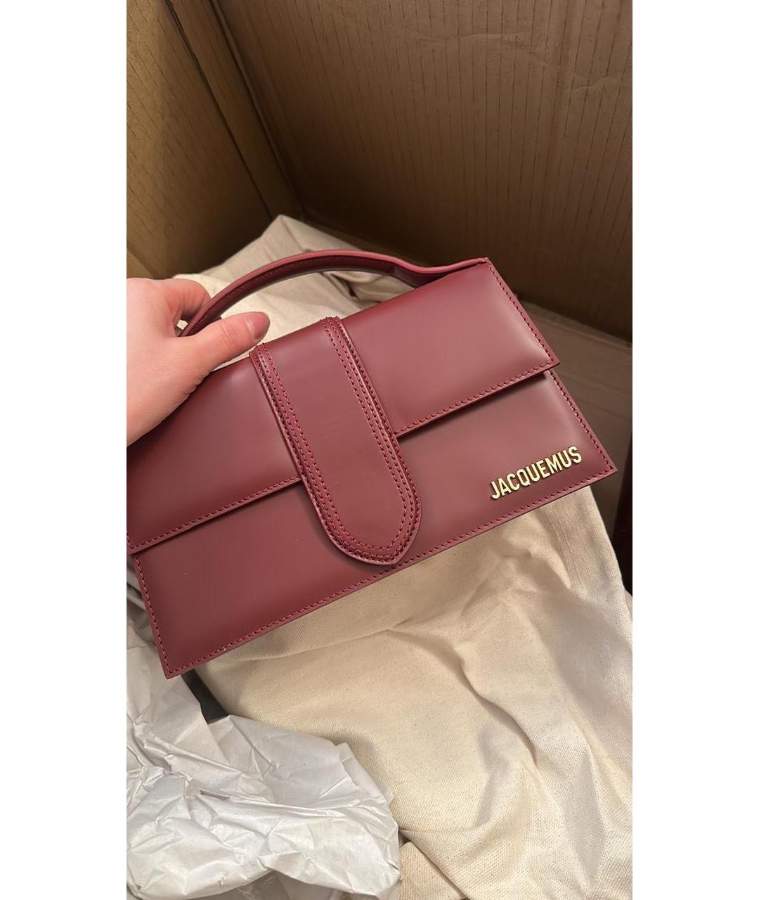JACQUEMUS Бордовая кожаная сумка с короткими ручками, фото 6