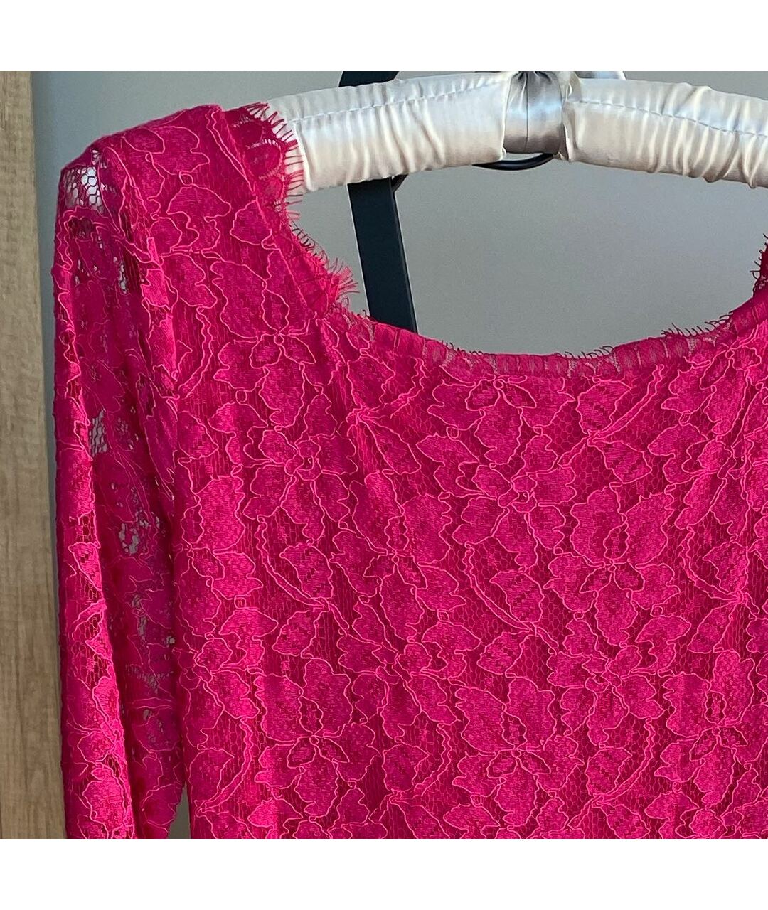 DIANE VON FURSTENBERG Фуксия кружевное вечернее платье, фото 4