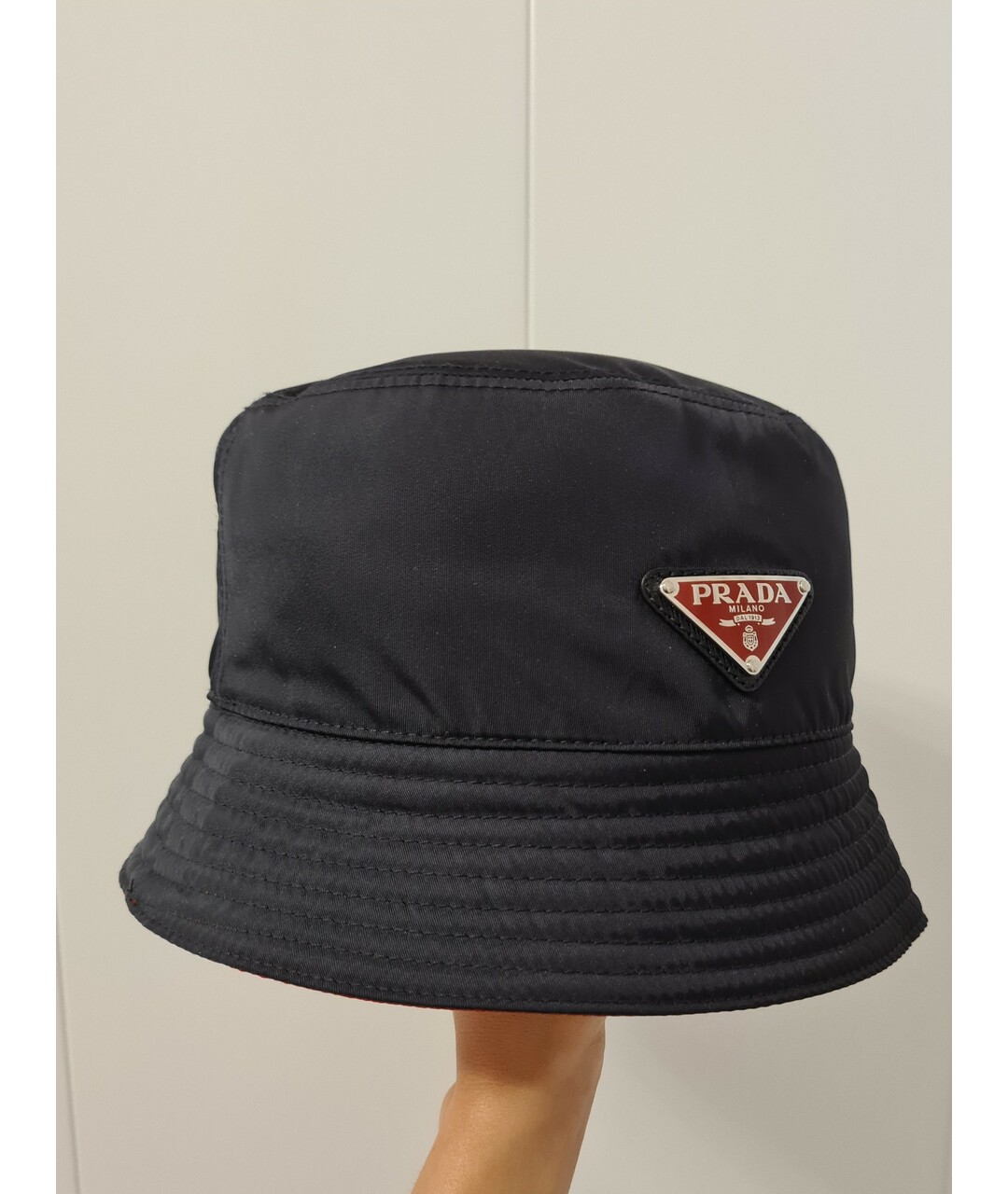 PRADA Черная синтетическая шляпа, фото 2