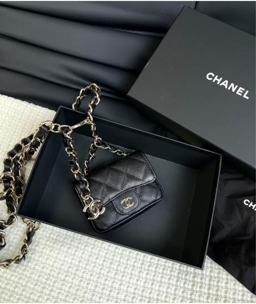 CHANEL Черная кожаная поясная сумка, фото 5