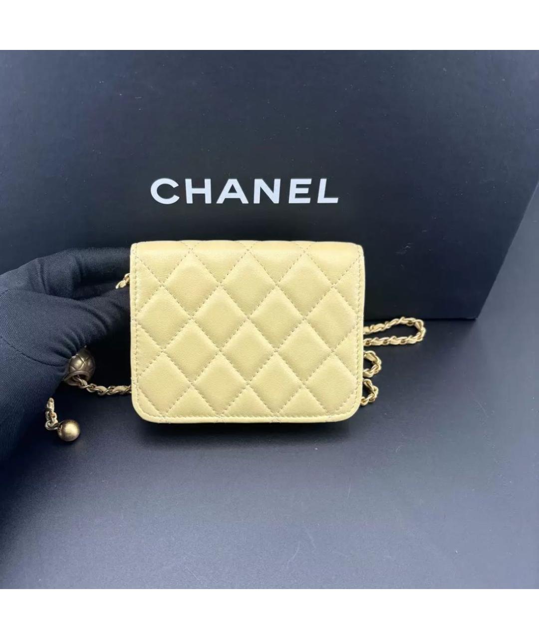 CHANEL Желтая кожаная поясная сумка, фото 3