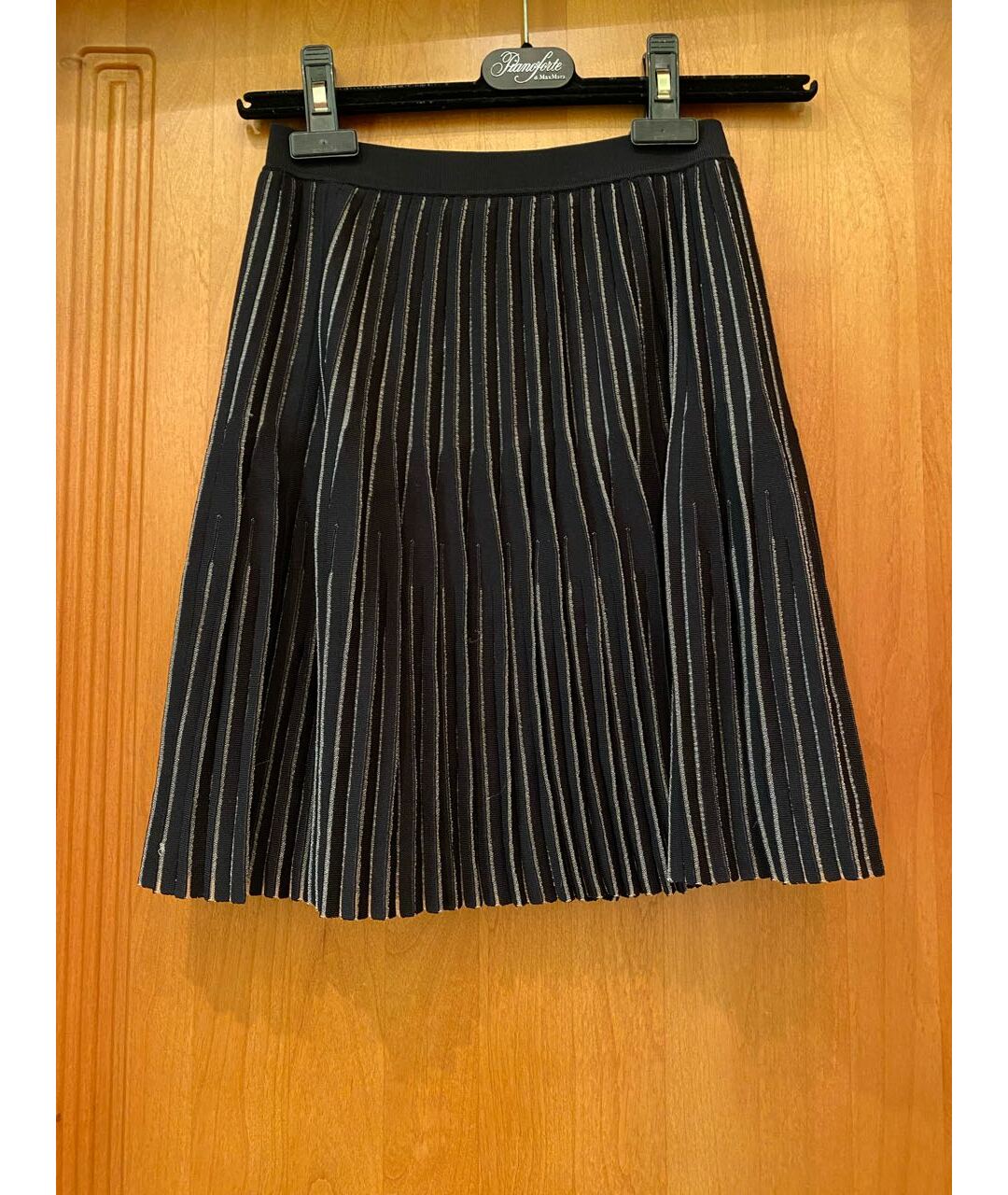 DION LEE Черная полиэстеровая юбка миди, фото 8