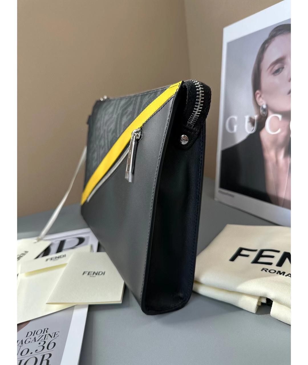 FENDI Черная кожаная косметичка, фото 4