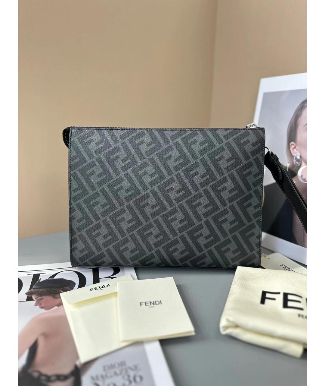 FENDI Черная кожаная косметичка, фото 2