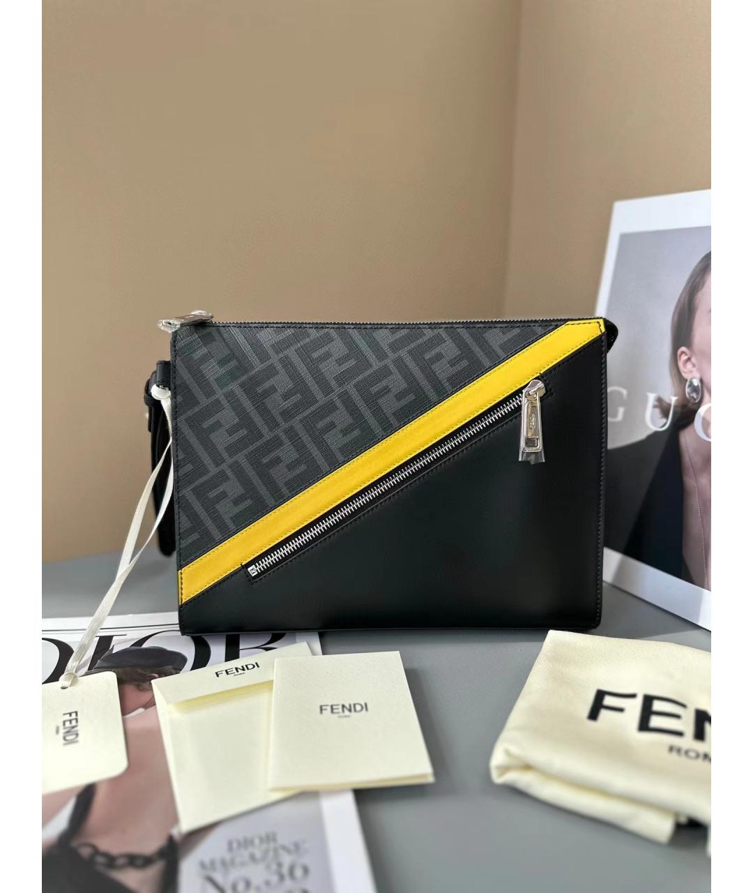 FENDI Черная кожаная косметичка, фото 8