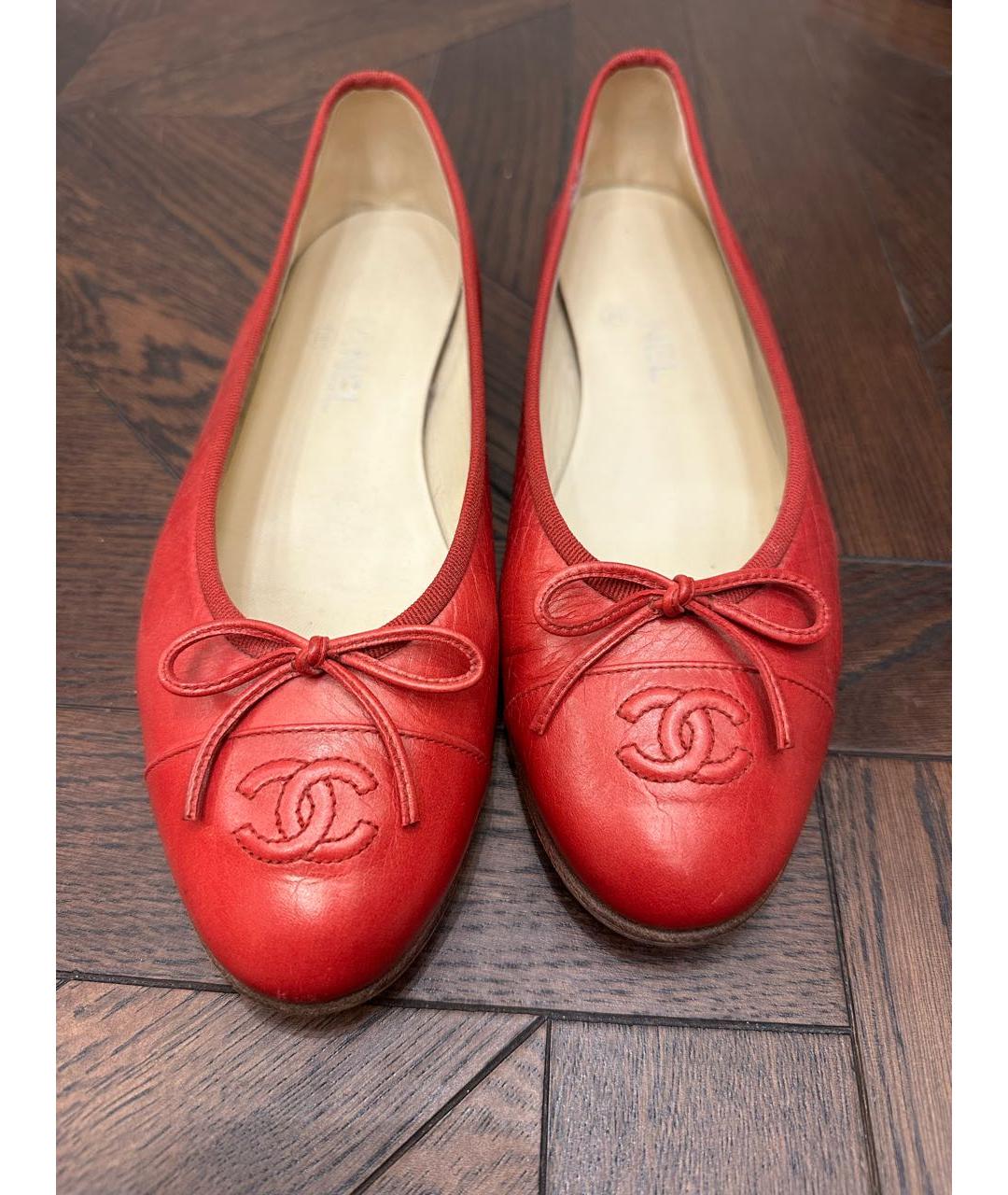 CHANEL Красные кожаные балетки, фото 3