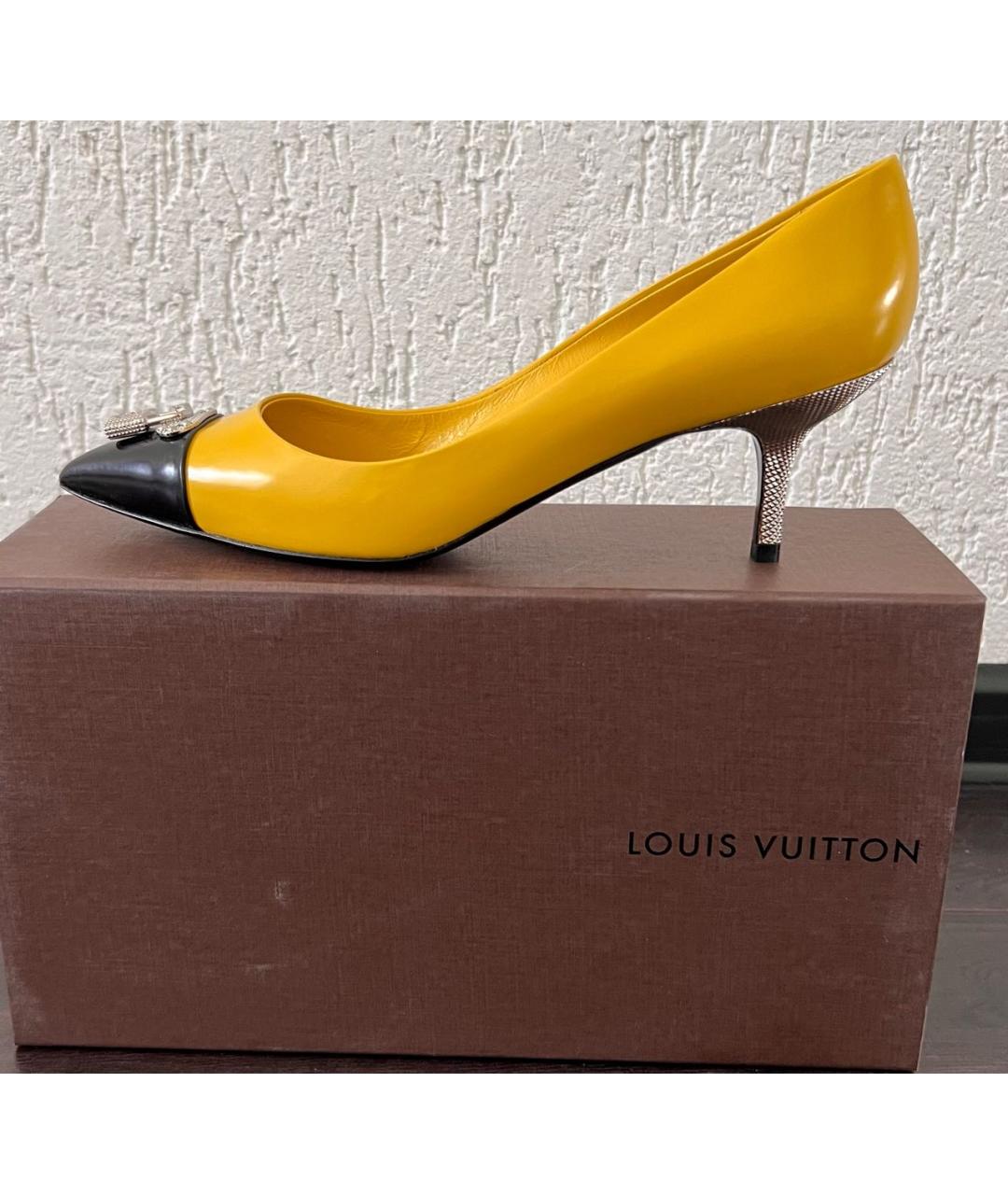 LOUIS VUITTON Желтые кожаные туфли, фото 8