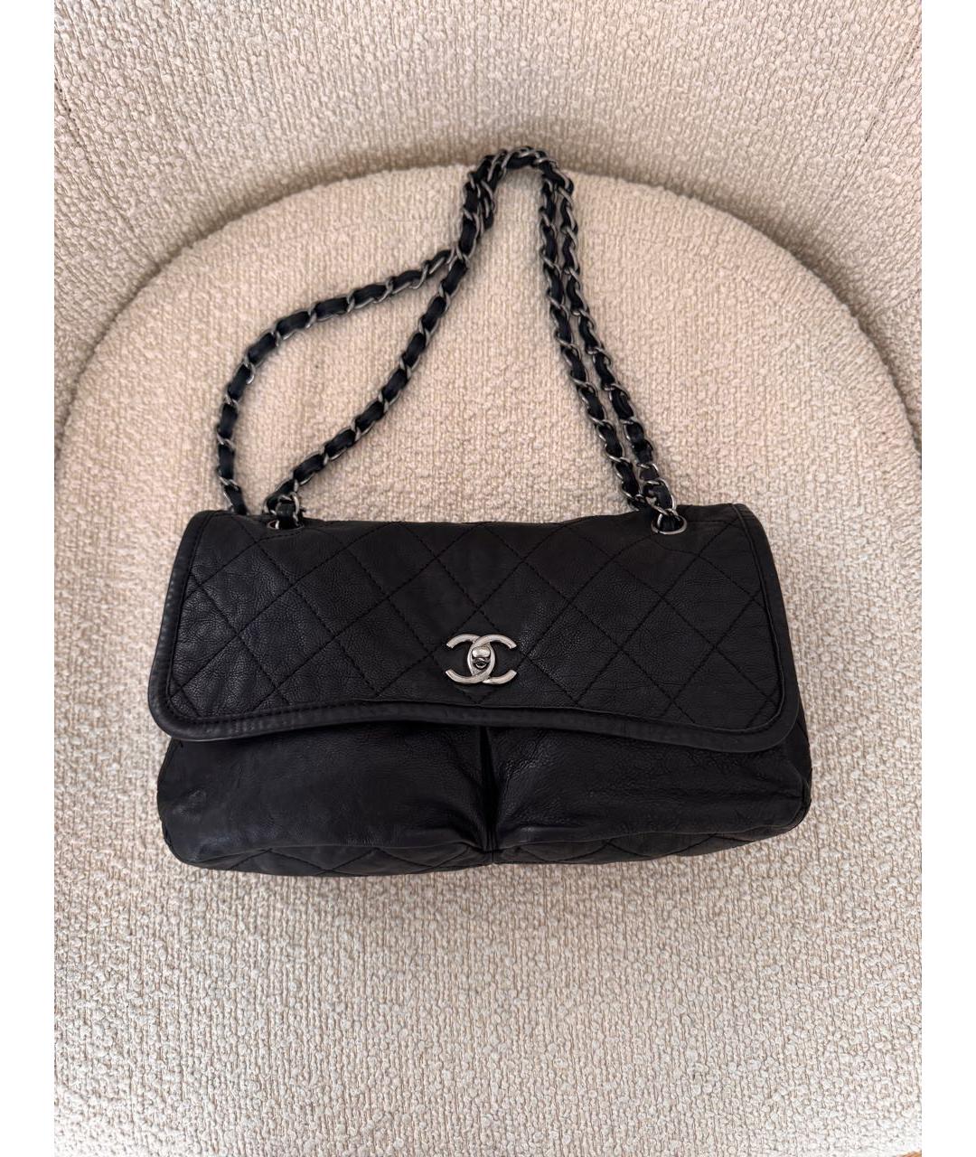 CHANEL Черная кожаная сумка с короткими ручками, фото 7