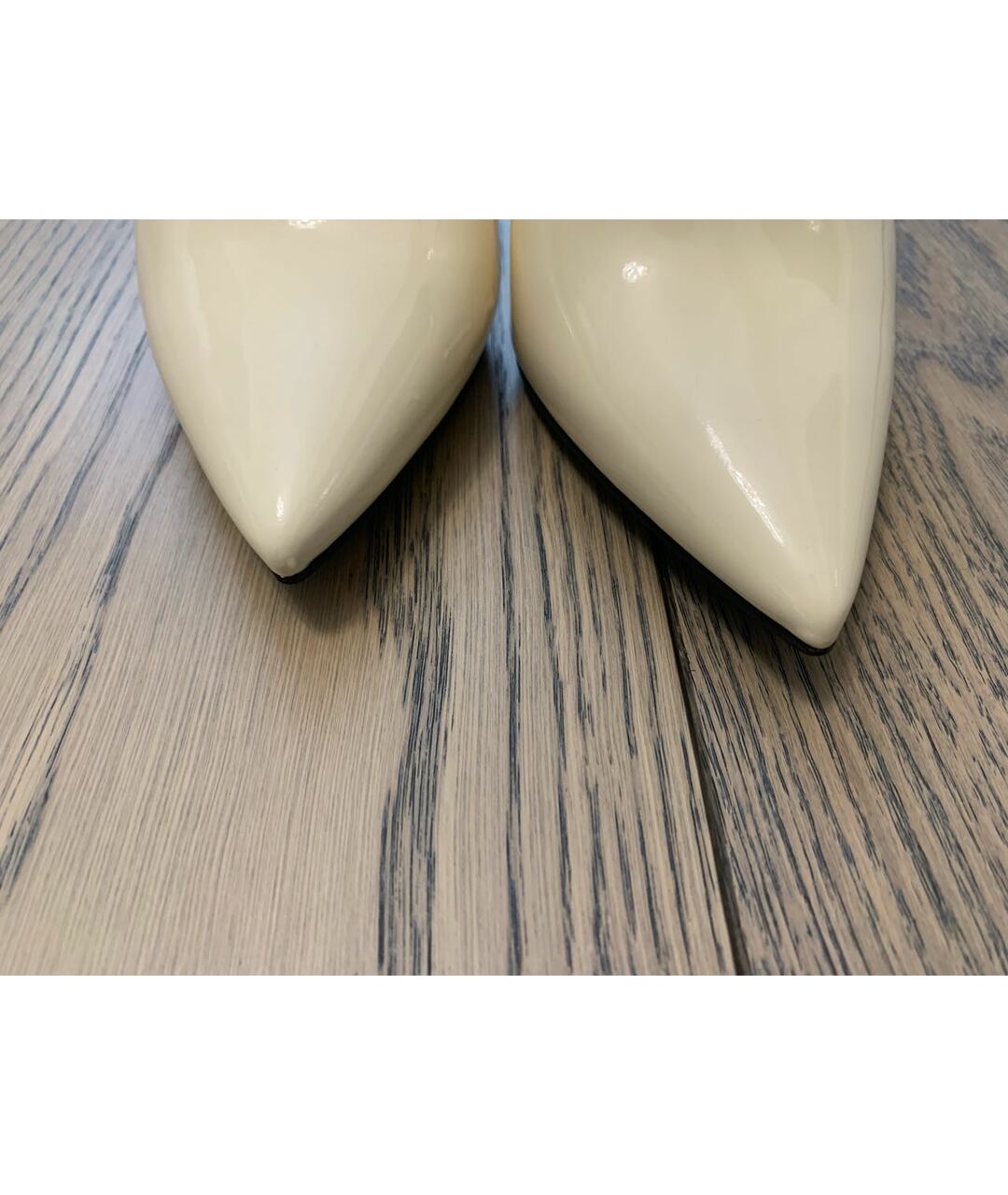 SAINT LAURENT Бежевые туфли из лакированной кожи, фото 6