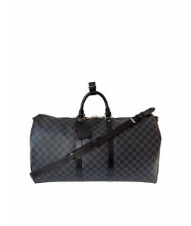 LOUIS VUITTON Дорожная и спортивная сумка