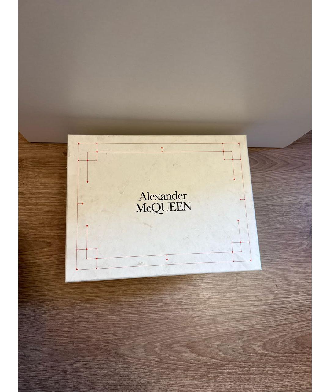 ALEXANDER MCQUEEN Белые кожаные кроссовки, фото 5