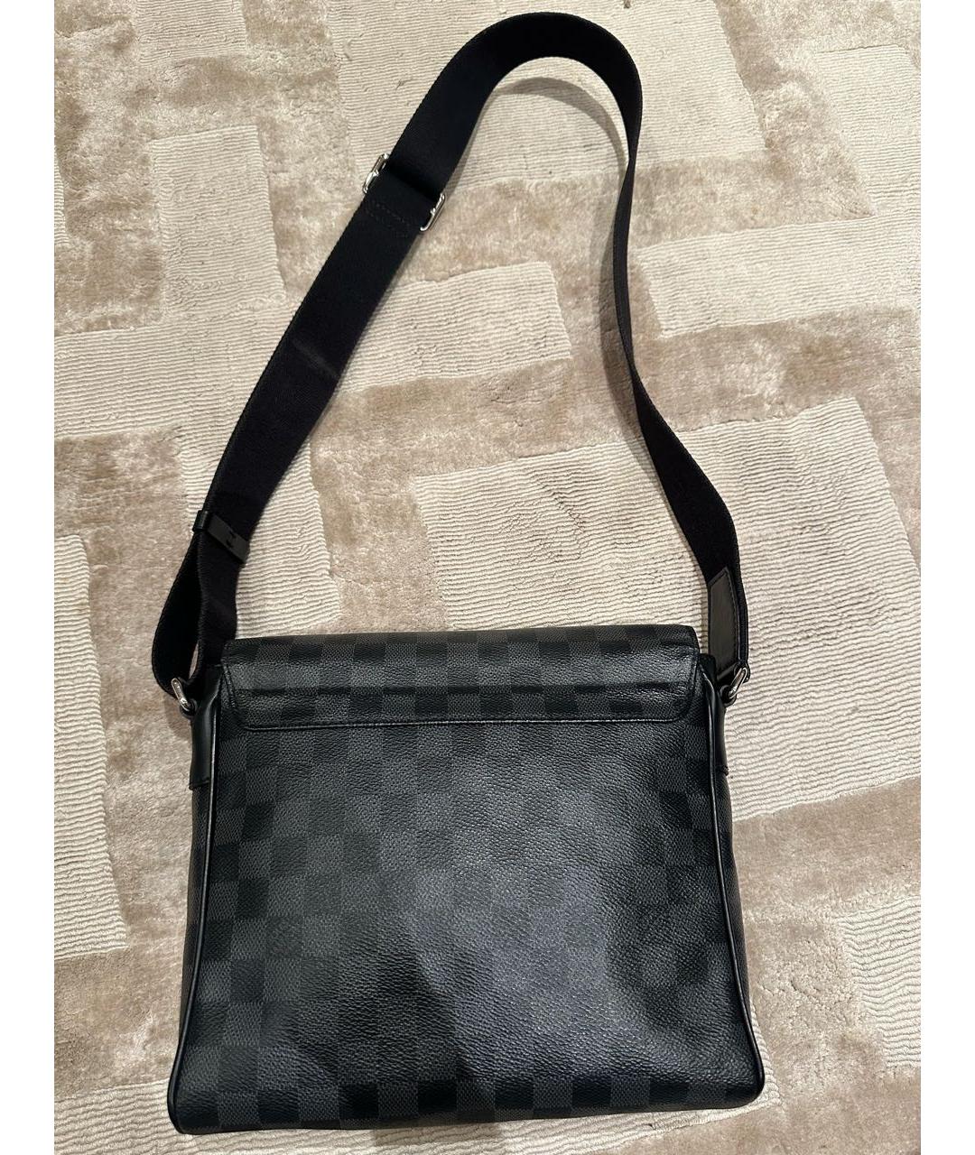 LOUIS VUITTON Черная кожаная сумка на плечо, фото 3