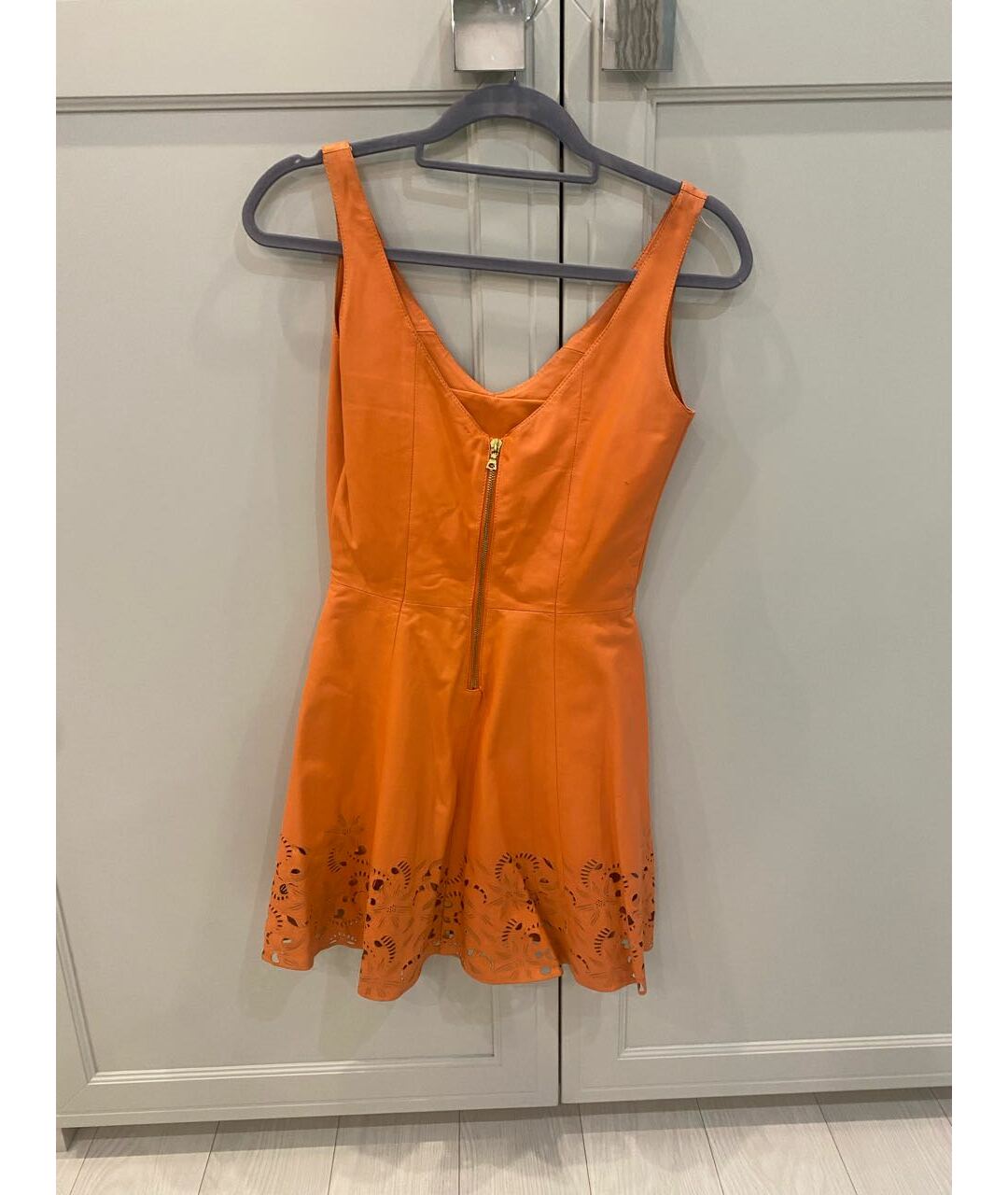 DROME Оранжевое кожаное коктейльное платье, фото 2