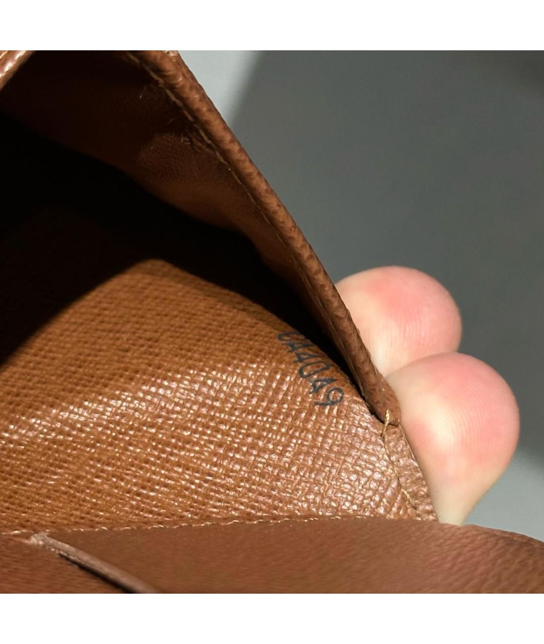 LOUIS VUITTON Коричневый кошелек, фото 4