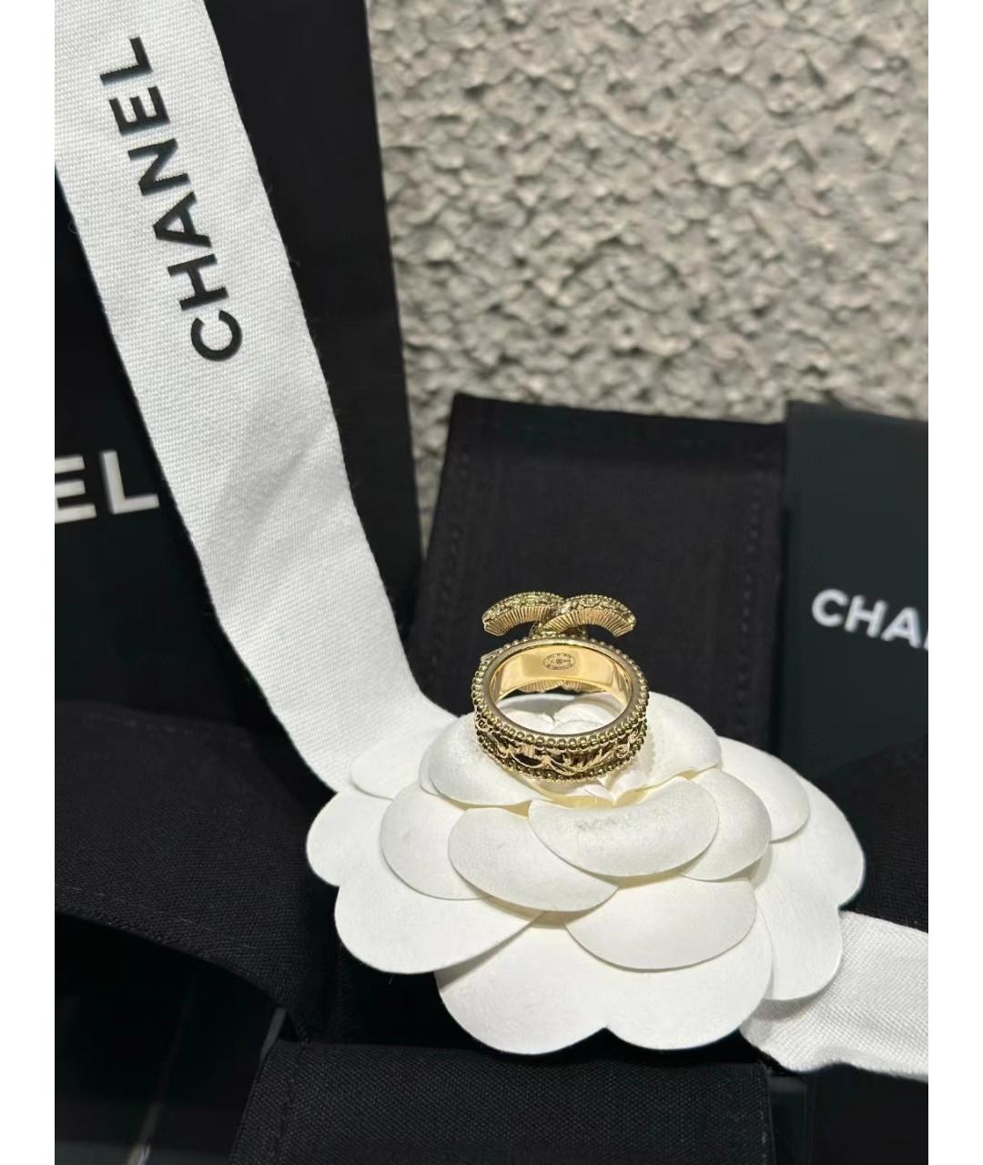 CHANEL Золотое металлическое кольцо, фото 3