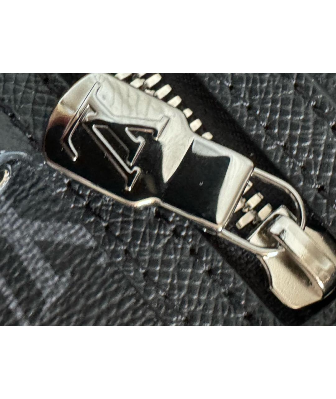 LOUIS VUITTON Черная сумка на плечо, фото 6