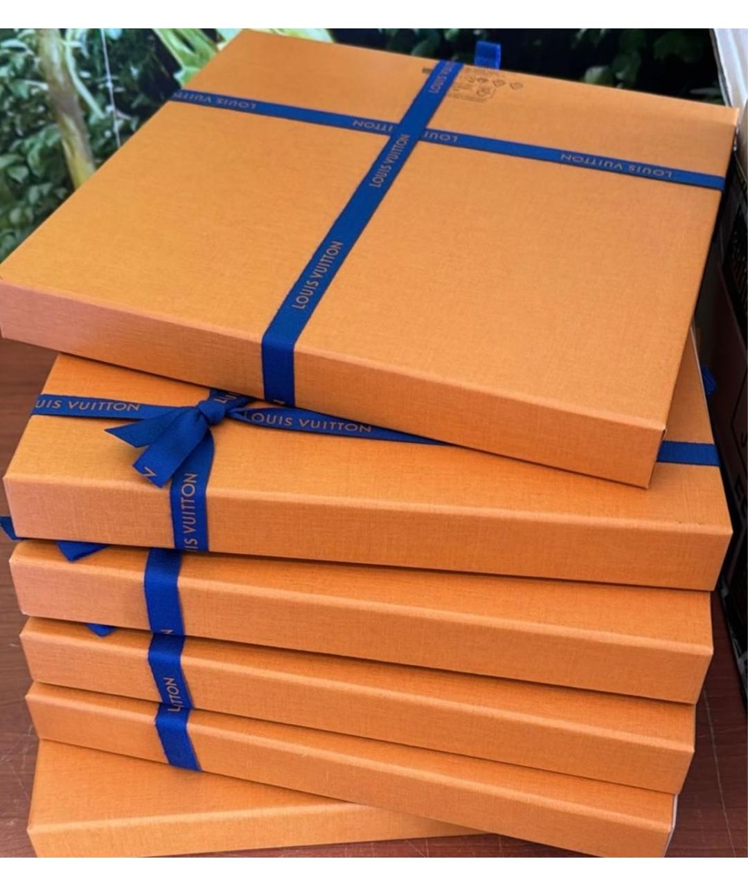 LOUIS VUITTON Коричневый шелковый платок, фото 4