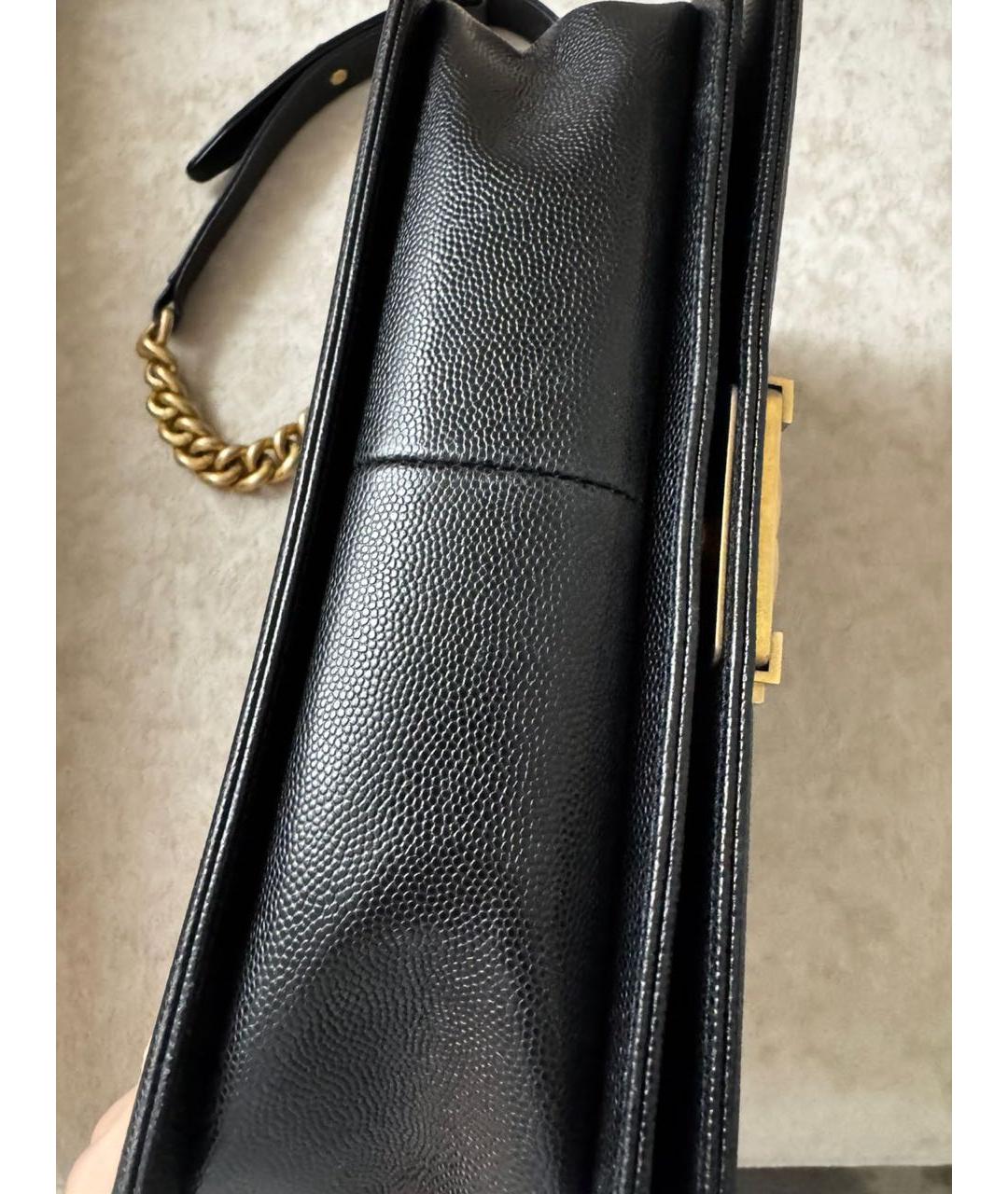 CHANEL Черная кожаная сумка через плечо, фото 5