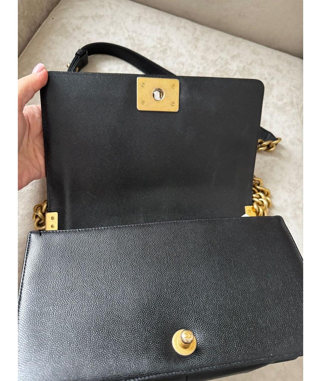 CHANEL Черная кожаная сумка через плечо, фото 7