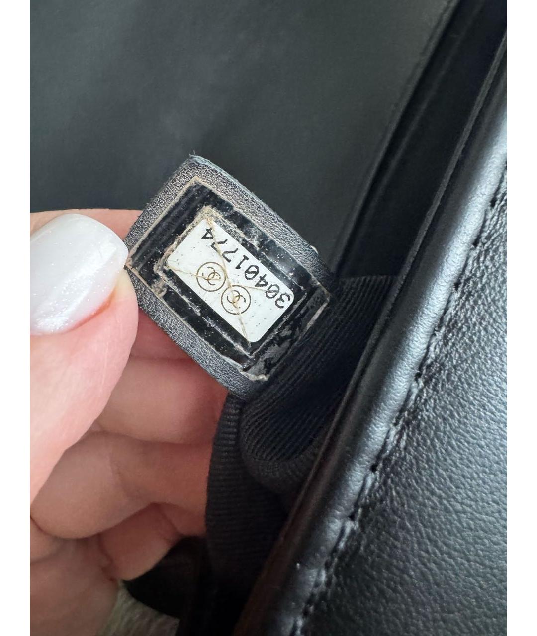 CHANEL Черная кожаная сумка через плечо, фото 2